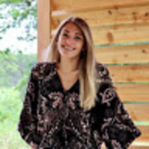 Meet your Posher, Ali